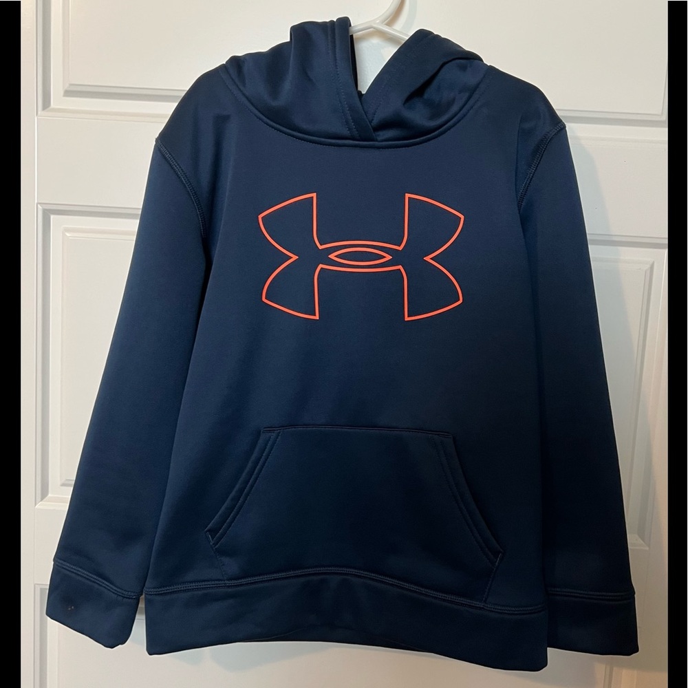 EUC Boy’s Under Armour Coldgear Fleece Hoodie Sz. 7